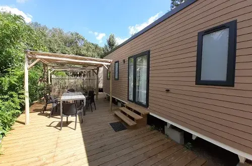 Flower Camping du Lac de La Thésauque  Toulouse