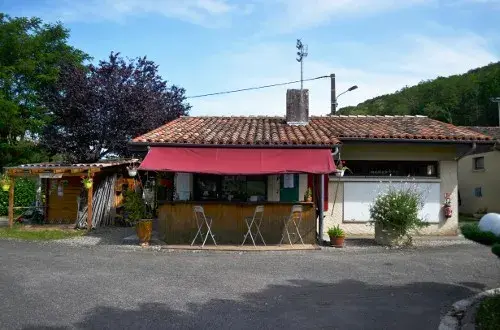 Camping d'Aurignac  Les Petites Pyrénées