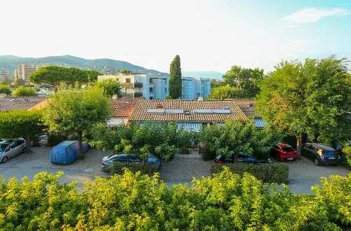 Les Bungalows du Golfe  Camping Les Pruniers