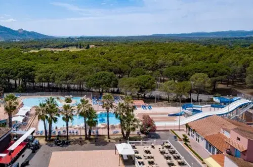 Camping Parc SaintJames  Oasis Village
