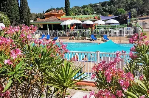 Camping Les Lauriers Roses