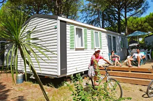 Camping**** Le Garden