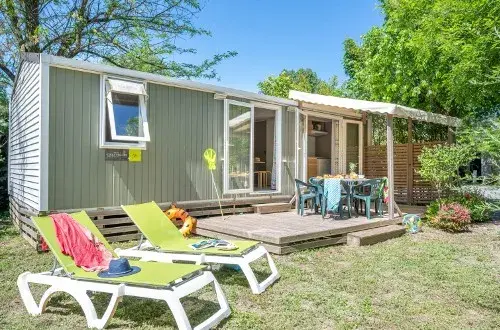 Camping Le Castel Rose  Ciela Village  Gard