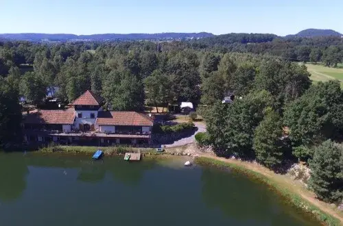 Camping Domaine Des Messires