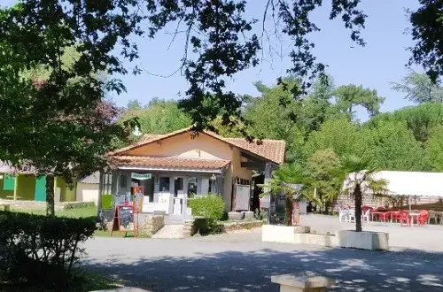 Camping Le Maine Blanc