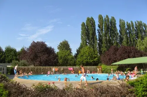 Camping Paris  Seine et Marne  Caravaning des 4 Vents