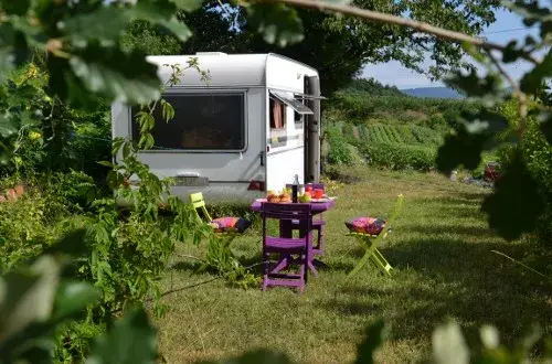 Aire Naturelle de Camping La Ferme aux Cerisiers
