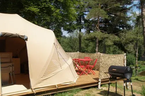 Flower Camping Les Murmures du Lignon