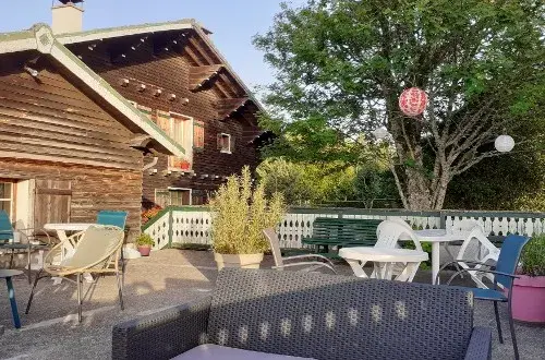 Camping Les Hirondelles