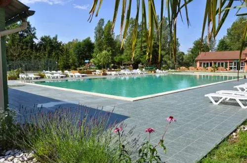 Camping Les 3 Lacs du soleil