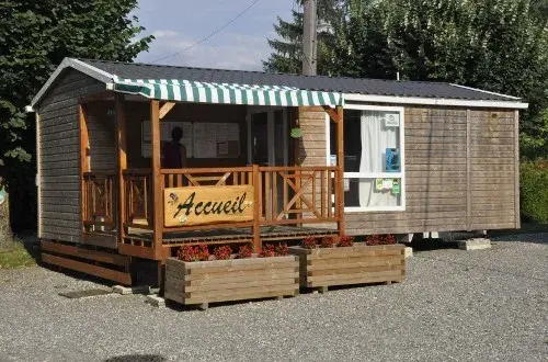 Camping L'escale *** Camping Savoie Avec Piscine