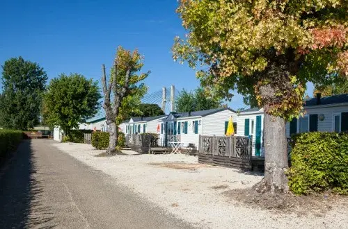 Camping du pont de bourgogne Saint Marcel