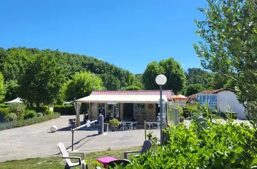 CAMPING LES ULEZES