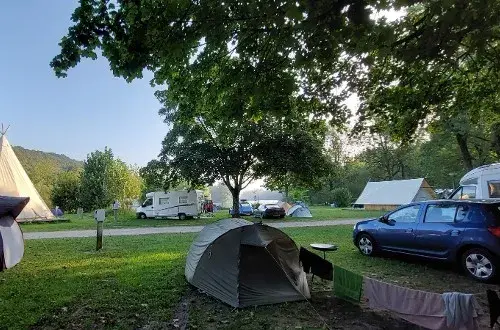 Camping du Haut Rhône Sauvage  Lacs Rivières et Montagnes  Kanoti