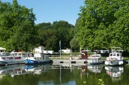 Camping et Guinguette Les Bords de Seille