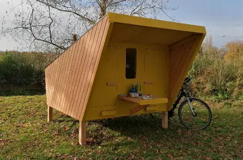 Camping et base nautique (location Pédalos et bateaux électriques) de l'Ecluse