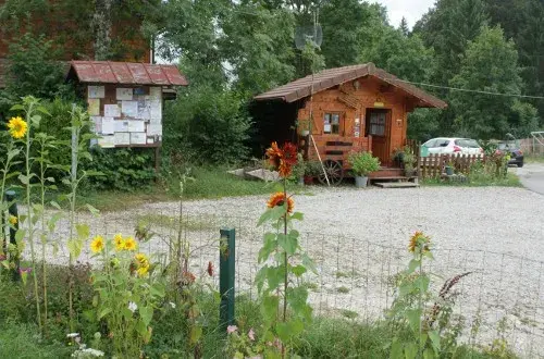 Camping Chalet La Favière
