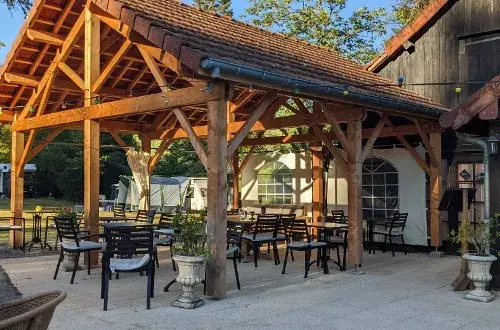 Camping Camp Naturiste Domaine De La Gagere