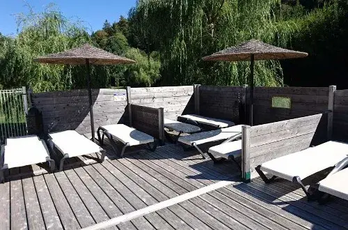 Camping lac Chambon Les Bombes