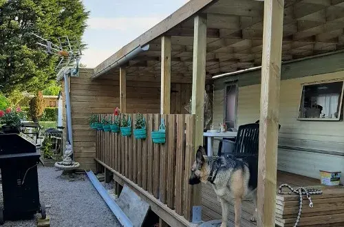 Camping De La Route Fleurie