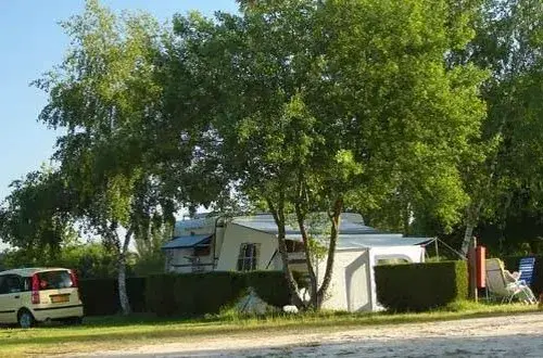 Camping Les Allées