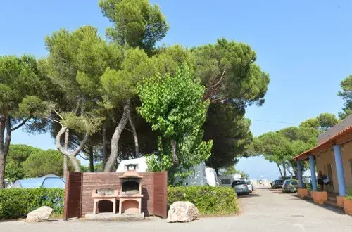 Camping Le Roussillonnais