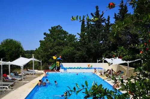 Camping Fontisson  Camping Avignon (Mobil Home Familial)