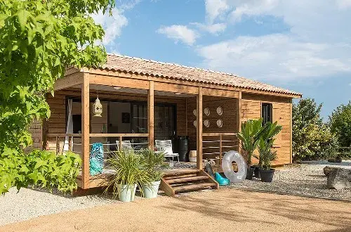 Camping Beau Rivage  Camping 3 étoiles piscine et bord de rivière àaux pieds des Pyrénées en Béarn