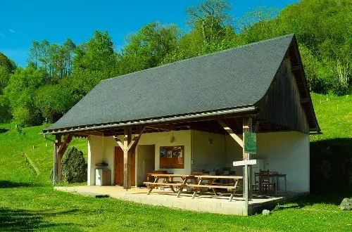Aire Naturelle Camping Maison Bousquet