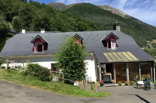 Camping le Vignemale