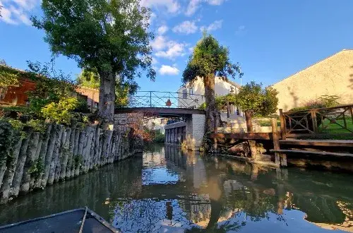 Camping Le Lidon  Camping Marais Poitevin