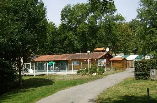 Camping et Base de Loisirs L’Etruyère