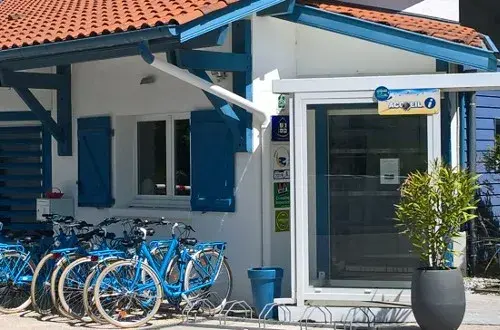Camping Municipal Les Pins Bleus