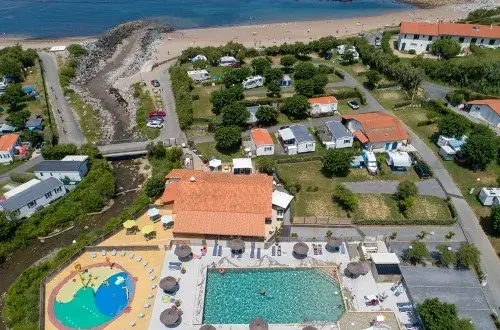 Camping L'International Erromardie  Chadotel