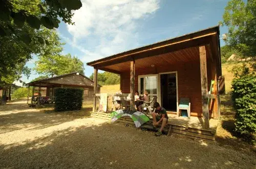 Camping & Gîtes du Lac du Causse