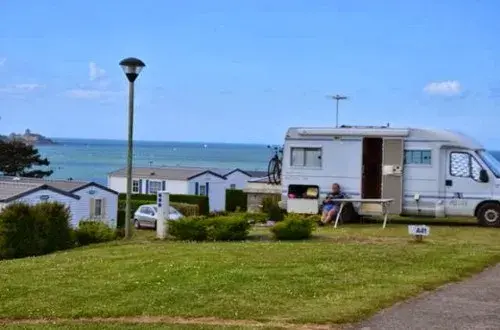 Camping Mirabel La Crique