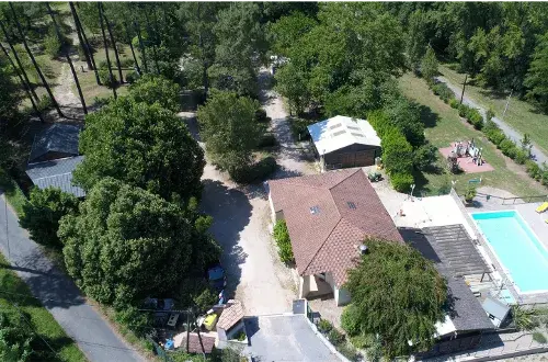 Camping Le Font du Merle