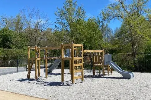 CAMPING AU BON ENDROIT