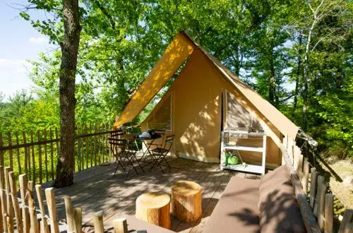 Village Huttopia Lanmary  Périgord