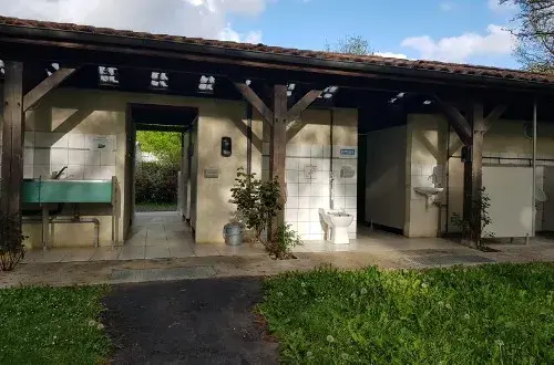 Camping Le « Plein Air Neuvicois »***