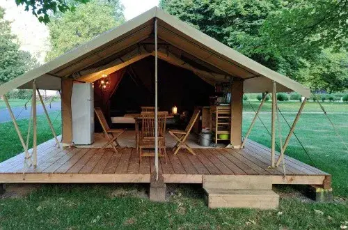 Camping** Vic'Nature Camping Auvergne Nature