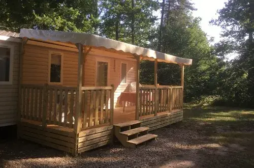 Camping Les Rives Du Lac Cantalès