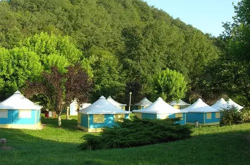 Camping Les Eaux Vives  Vacances André Trigano