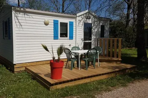 CAMPING AU TOUR DE L'AVEYRON**